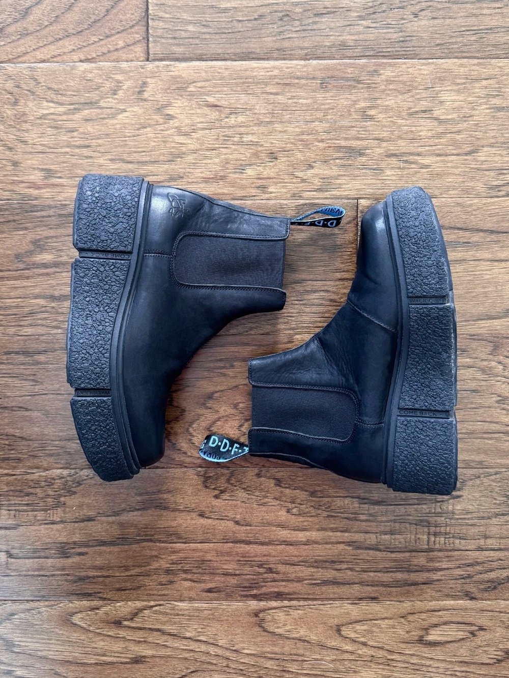 John Fluevog Piccolomini Platform Chelsea Boots Black Size 7